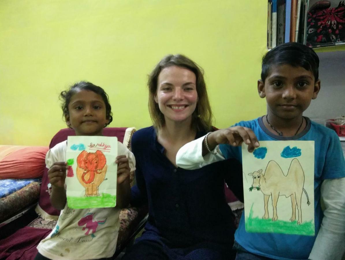 Nadya Homestay For Female & Family Jaipur Dış mekan fotoğraf