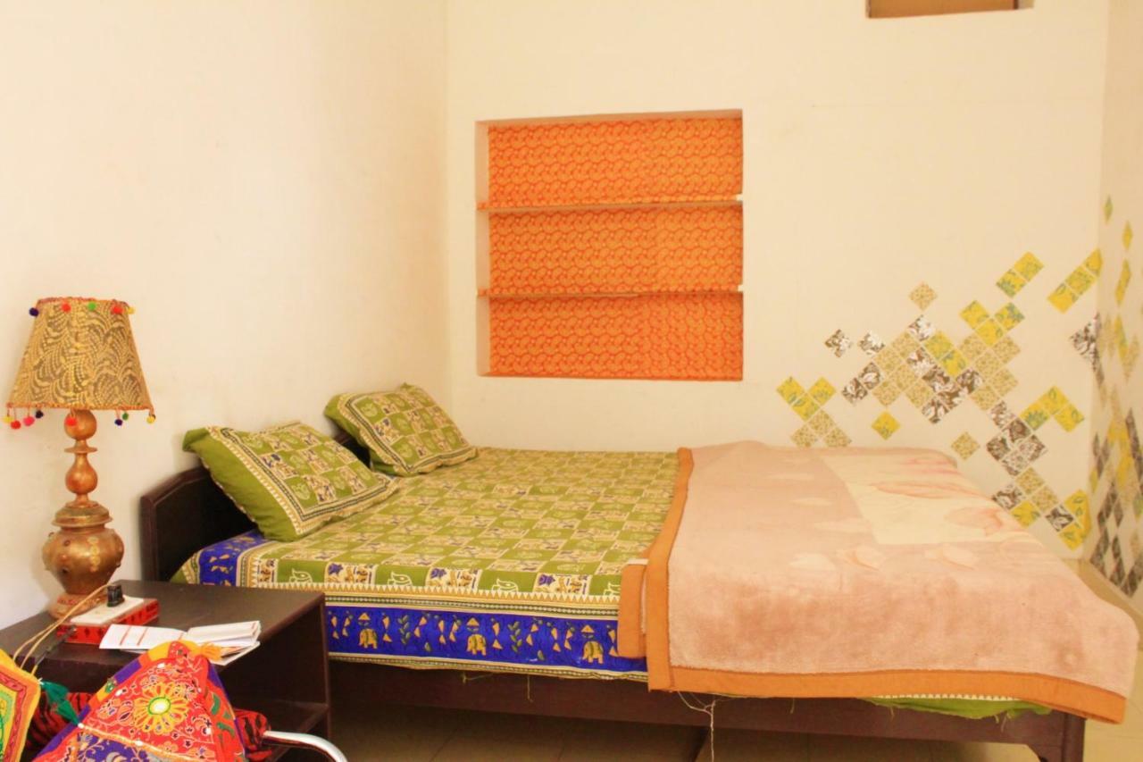 Nadya Homestay For Female & Family Jaipur Dış mekan fotoğraf