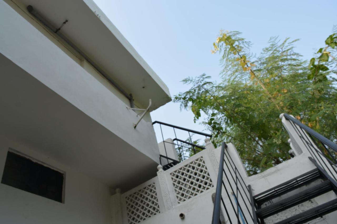Nadya Homestay For Female & Family Jaipur Dış mekan fotoğraf
